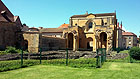 Ruine der Klosterkirche in Charlieu